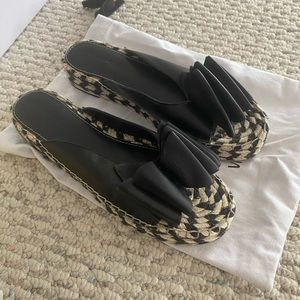 Siegerson Morrison leather bow platform slides